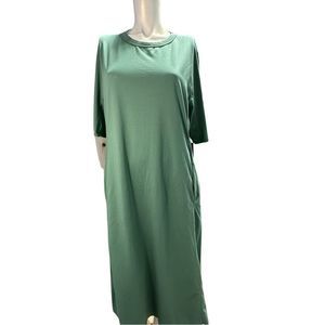 Uniqlo U AIRism Womens Dress Size XL Green Pockets Short Sleeves